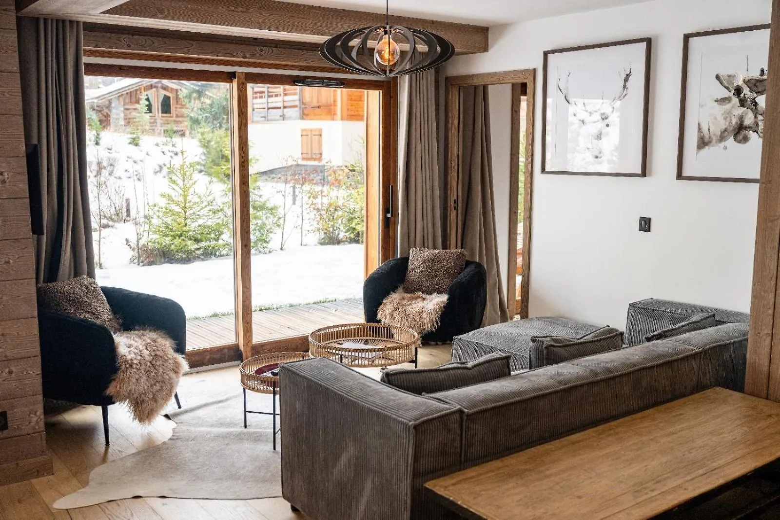 4-Room Apartment With Garden, Gym And Shared Spa Megeve France
